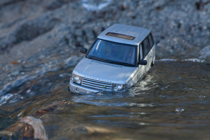 Illustration for article titled LaLD Car Week: Range Rover L322 by Ertl